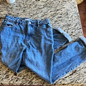 Mom jeans.